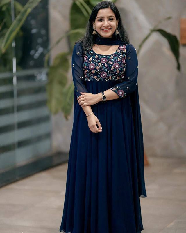 Ethnic Wear Thread Work Dresses Embroidery Beautiful Thread Work Dress
